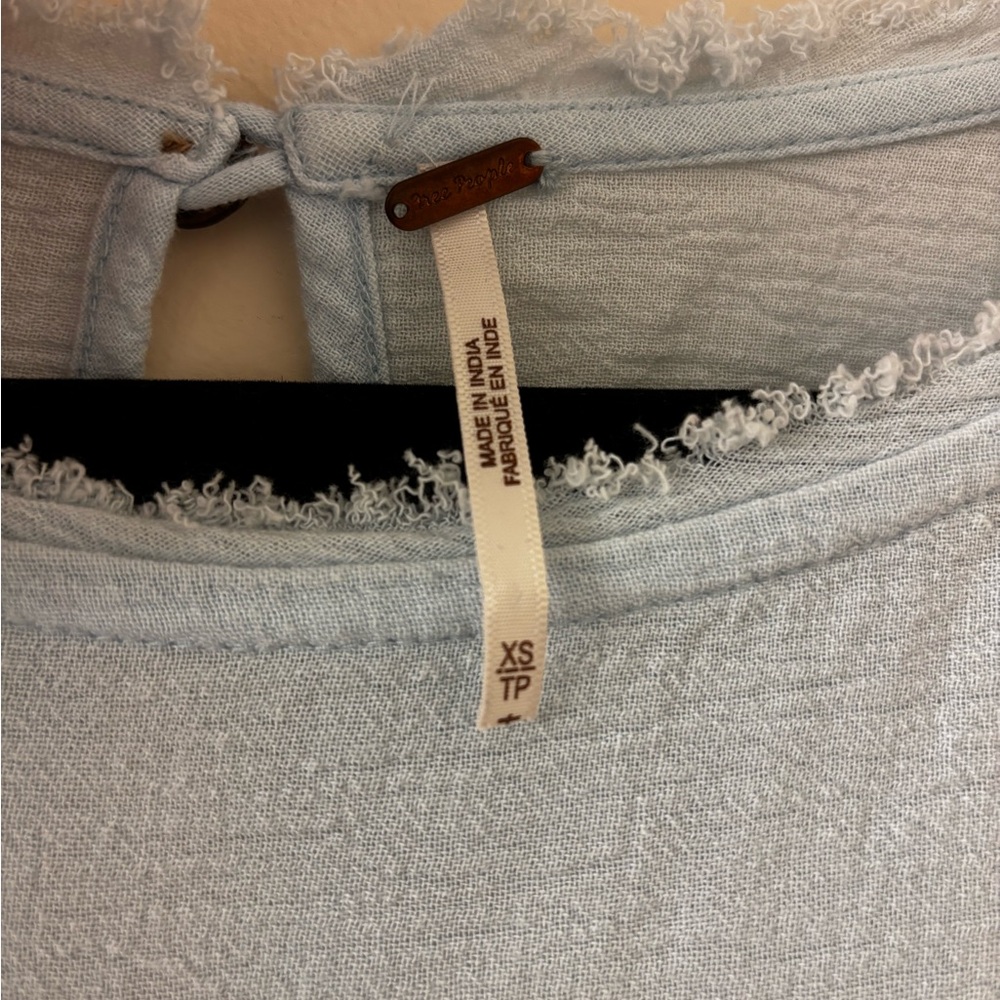 Free People Briana Tunic in Dew Shine- Like New - Size XS - Picture 6 of 6